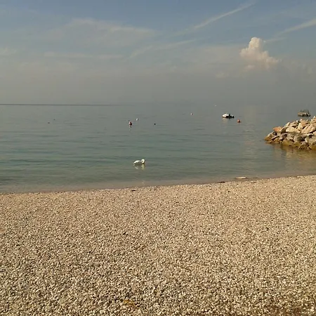 Ivan Villa Lazise